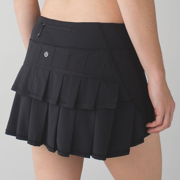 lululemon athletica Dresses & Skirts - Lululemon Run: Pace Setter Skirt (First Release)